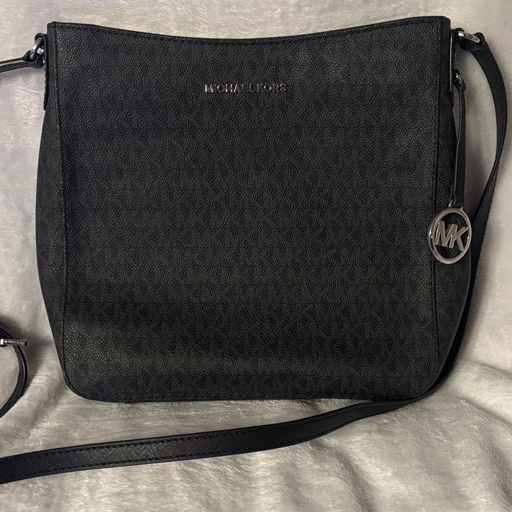 Michael Kors Charcoal Jet Set Crossbody Bag